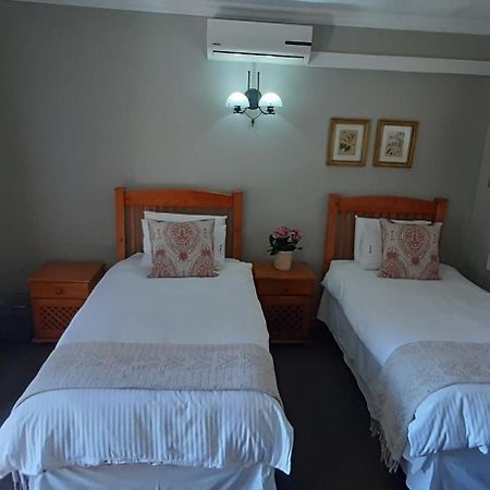 Van Dykshuis Guest House Heidelberg  Εξωτερικό φωτογραφία